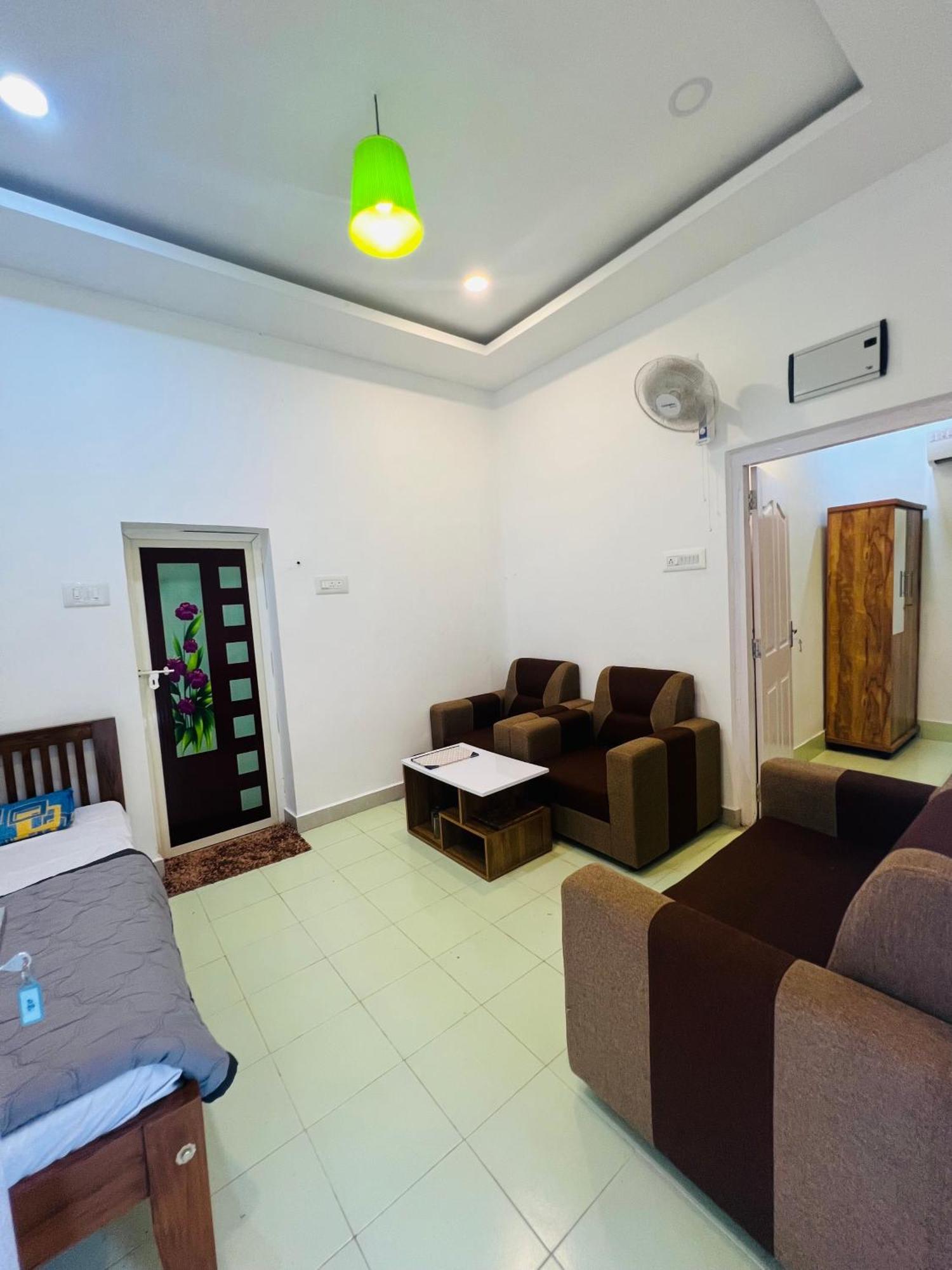 7Fort Homestay Athirappilly Exterior foto